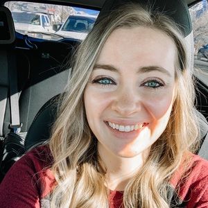 Meet your Posher, Jessica